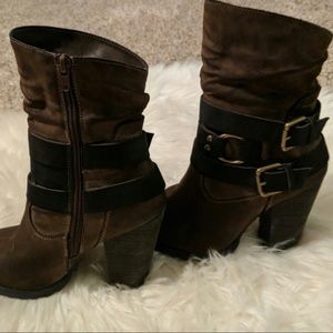 Slouchy Chic Double Buckle Booties (size 6)